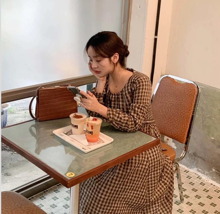 

Plaid Dress Women 2021 Spring Korean High Waist Plus Size Dresses Vintage Khaki Casual Women's Long Dress