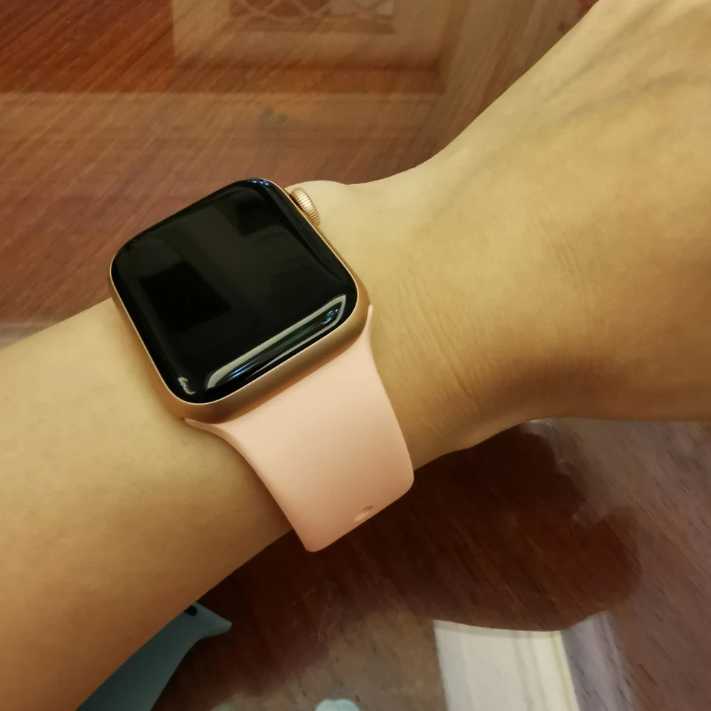 

Silicone band for Apple Watch strap 44mm 40mm 38MM 42MM Sport Rubber belt Watchband bracelet Iwatch serie 3 4 5 6 se