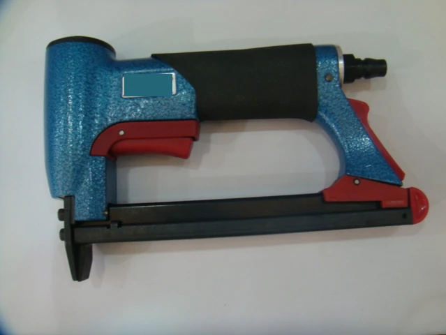 1/2 Inch Pneumatic Air Stapler Nailer Fine Stapler Tool For Furniture Blue Nailer Tool 4-16Mm Woodworking Pneumatic Air Power