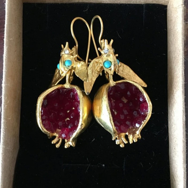 

Vintage Fruit Red Pomegranate Crystal Drop Earrings for Women Fashion Jewelry