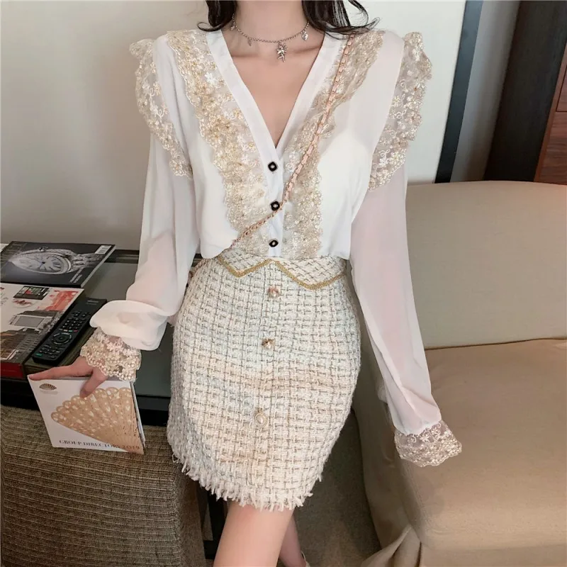 

2021 spring Two Piece Set WomenLace stitching long-sleeved chiffon shirt + High Waist plaid fringed tweed skirt 2-piece sets