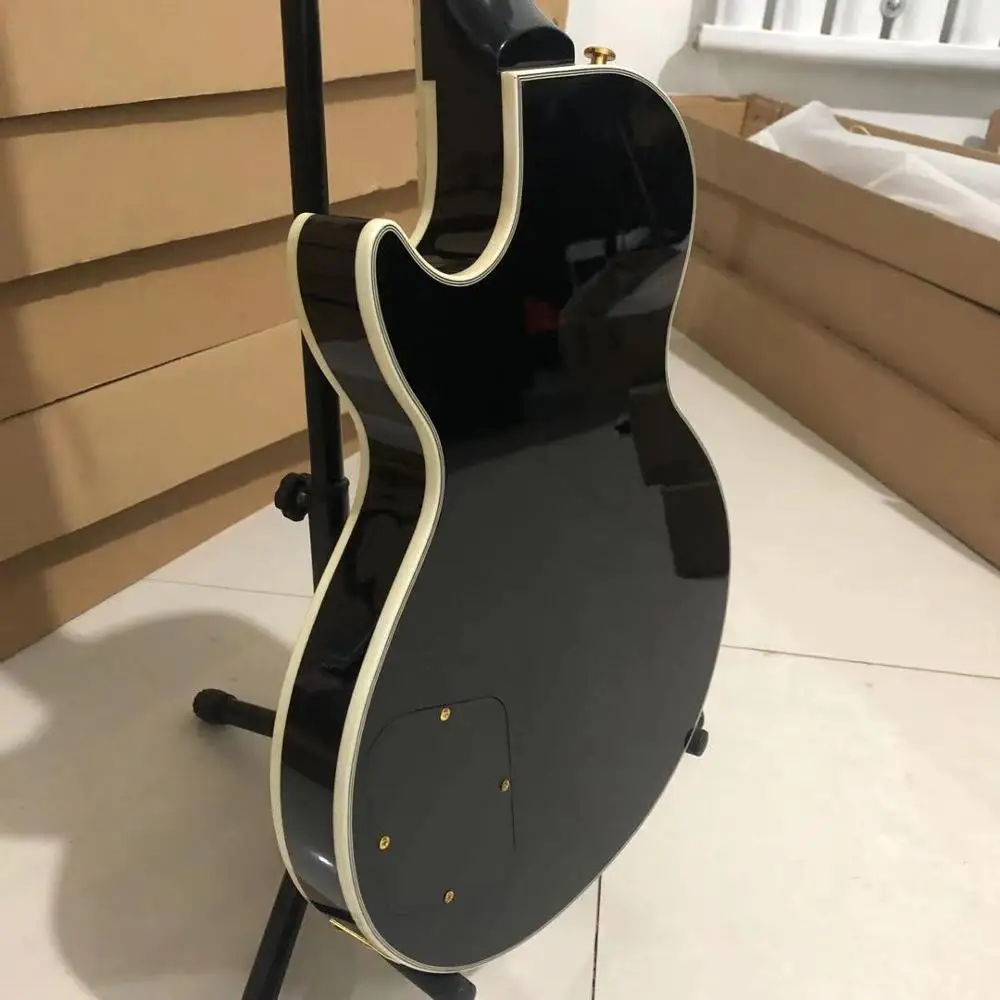 

Chinese guitar Black custom guitar one pickups free shipping 60s classical guitar gold hardware
