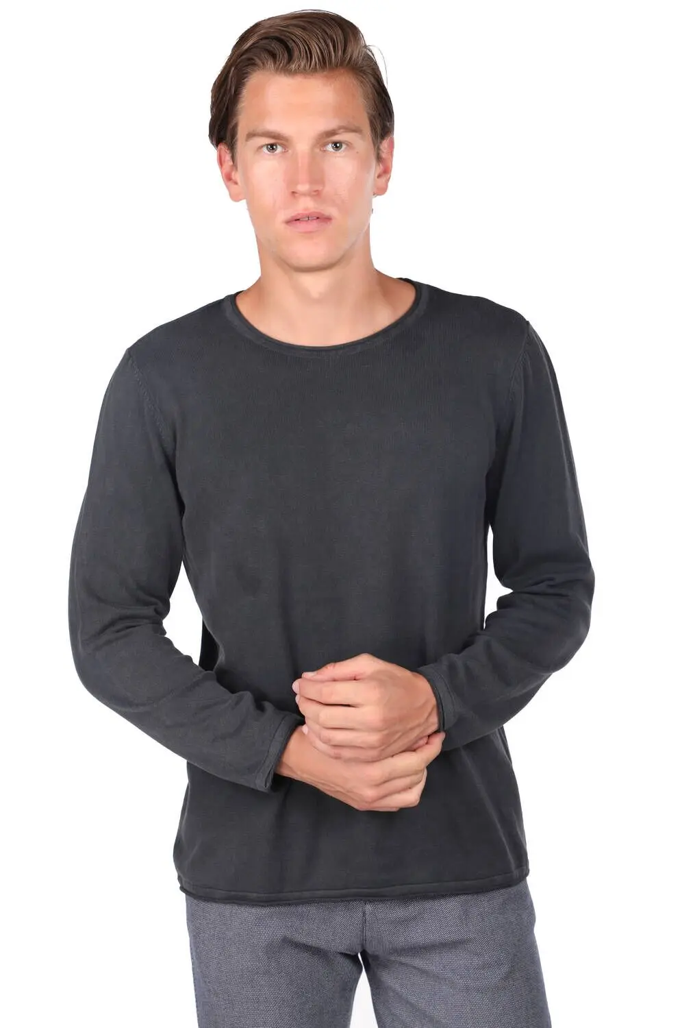 

Flat Bike Collar Male Knitwear Sweater