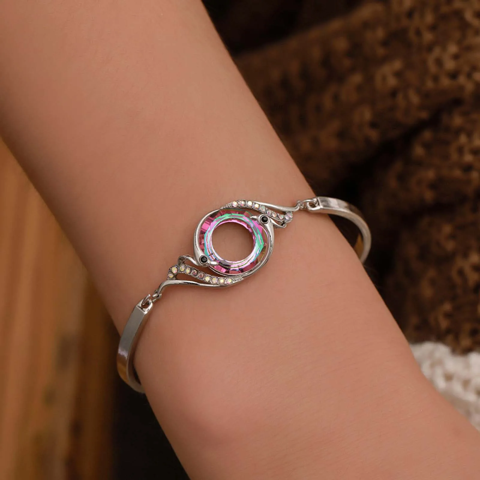 

OTOKY Bangles Chain and Link Bracelets Creative Colorful Crystal Peacock Gradient Bracelet Women bracelets bracelet luxury brand