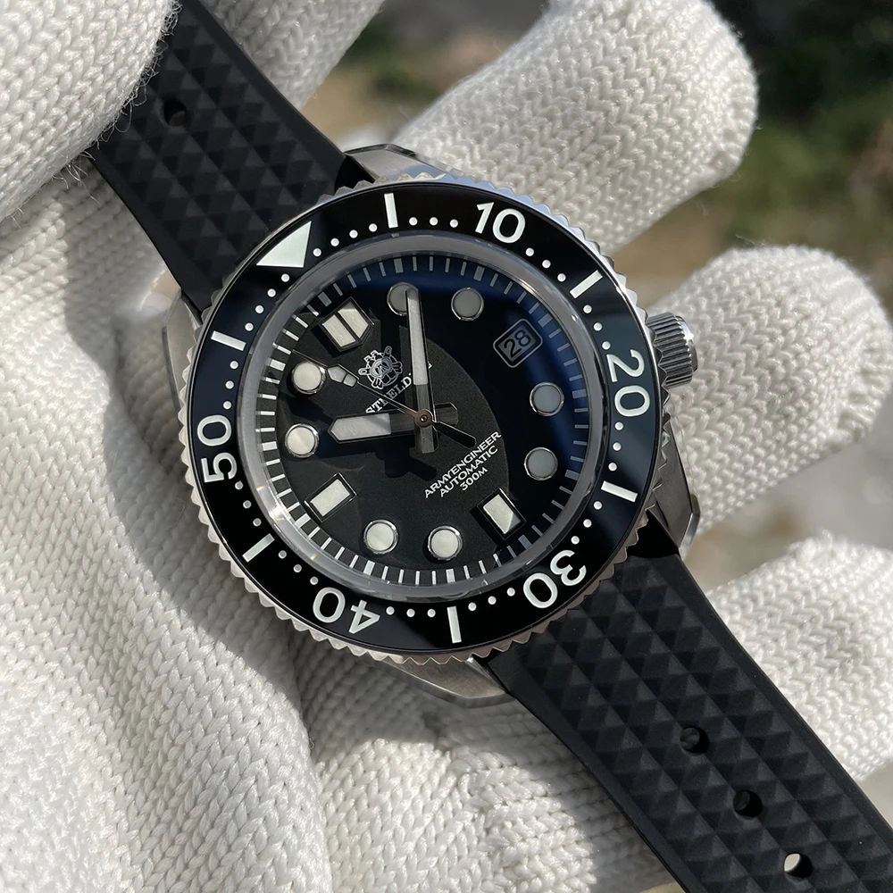 

STEELDIVE Special Dive Watch SD1968 Custom Made Wristwatch Double Sapphire Crystal Mechanical Watch Swiss Luminous NH35 Movement