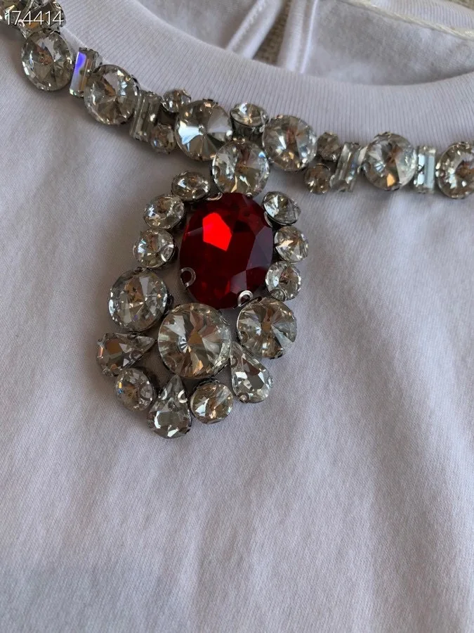 

Spring summer 2021 ladies' style leisure round neck ruby embellishment net color cotton skin-friendly T-shirt female