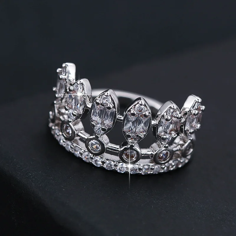 

Hollow Zircon Crown Shape Silver Plated Ring Women Rings Stylish Simple Banquet Engagement Ring Designed For Women Gift For Girl