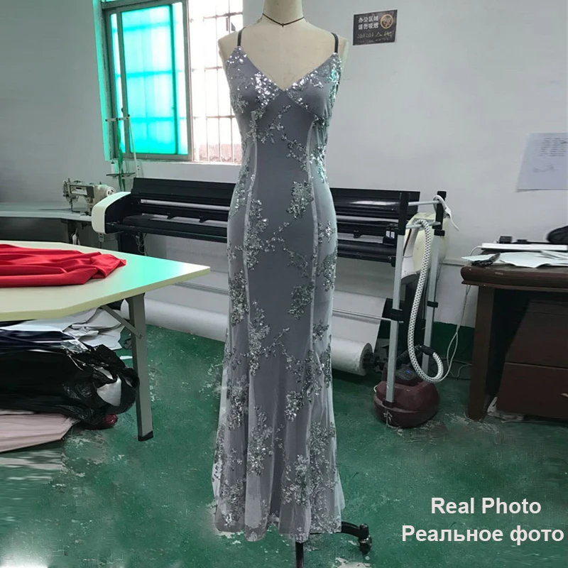 Женское длинное вечернее платье на бретельках элегантное облегающее Платье