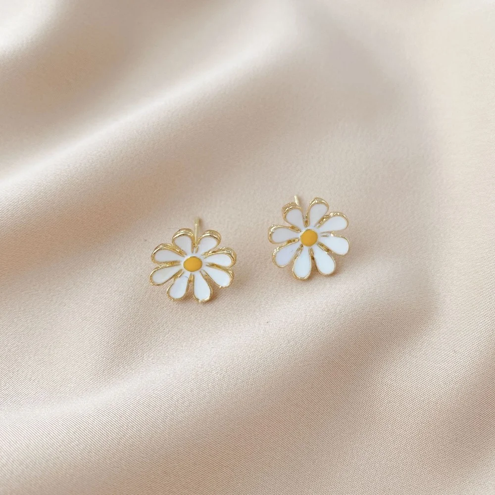 

New Stars Earrings Set Korean Fashion Jewelry For Women Simple Personality Earrings 2021 Trendy Jewelry Cute Earrings Wholesale