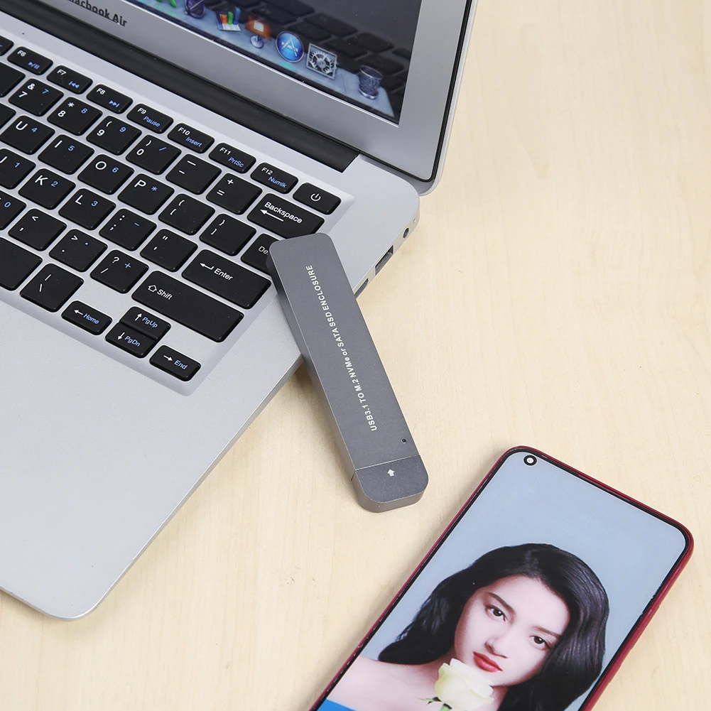 USB 3.1 to M.2 SSD Mobile External Enclosure Case NVMe SATA Adapter Type C External Case Mobile Hard Disk Box Adapter