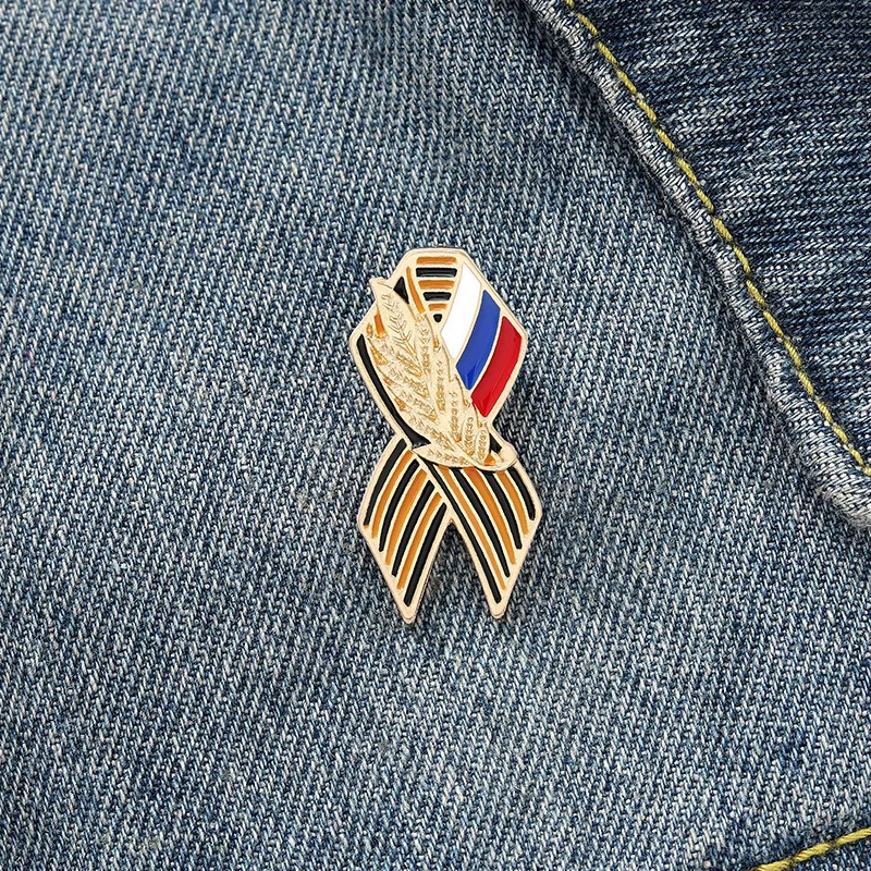 

Ribbon Sign Badge with Russian Flag Saint George Victory Day Lapel Pin Festive Brooches History Memory Symbol Pins
