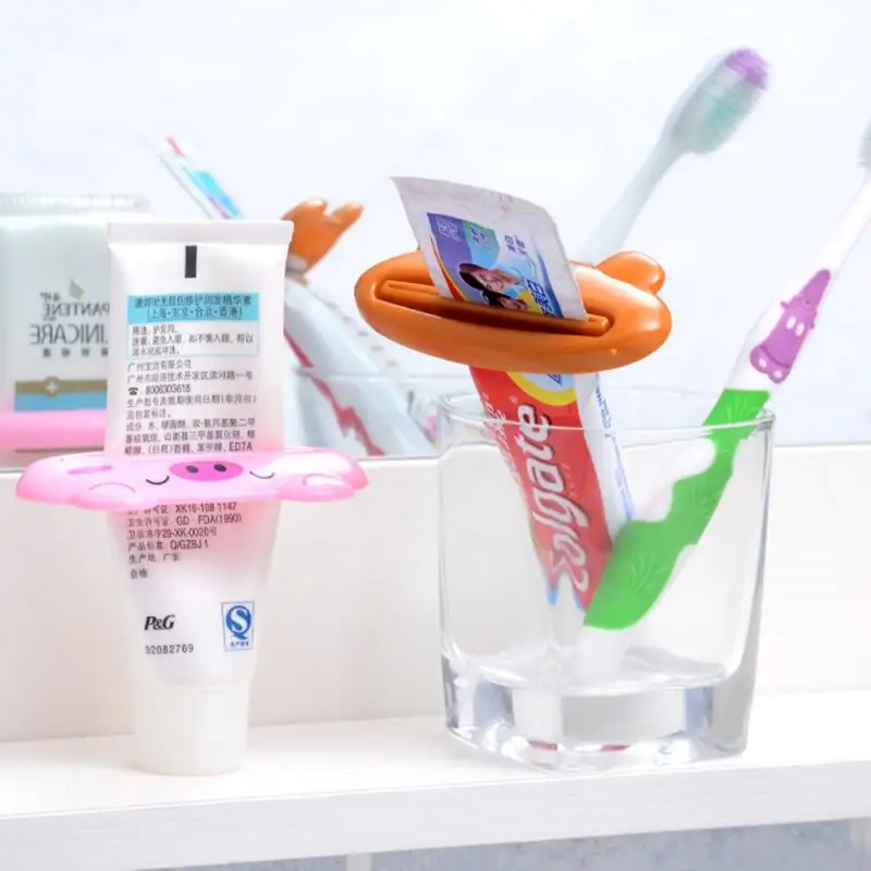 

1pcs Cute Animal multifunction squeezer / toothpaste squeezer Home Commodity Bathroom Tube Cartoon Toothpaste Dispenser