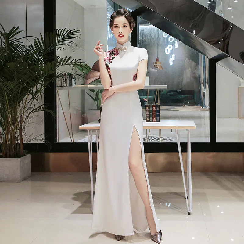 

Женское платье-Ципао на пуговицах, белое платье с цветочной аппликацией и коротким рукавом, традиционное китайское вечернее платье для вып...