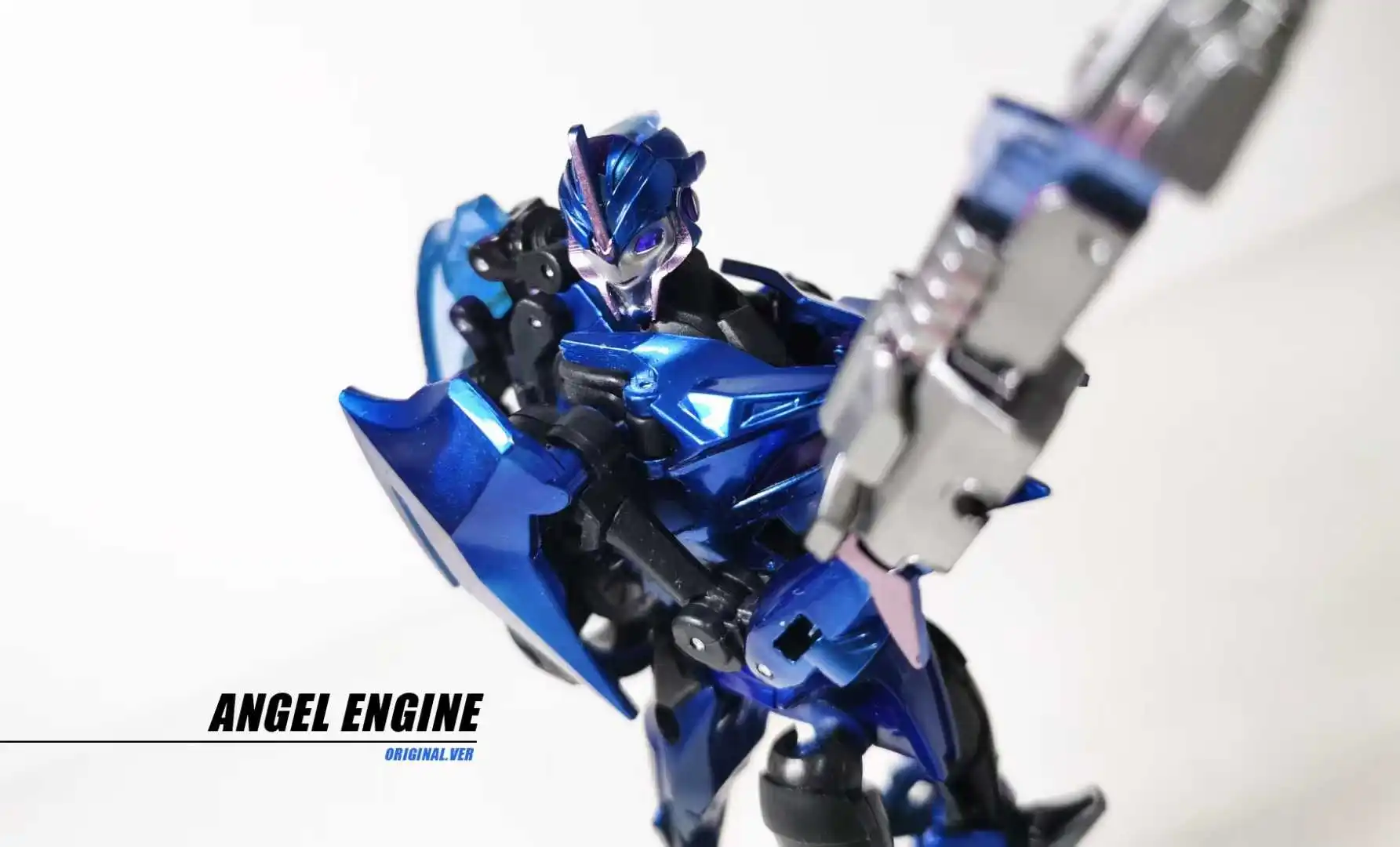 

In Stock Transformation APC-Toys First Edit Female TFP Angel Engine Arcee Motorcycle Action Figure Robot Toys