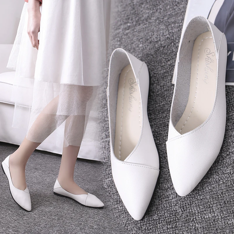 

New spring soft leather pointed feet soft flat bottom work professional women's shoes black low single shoes