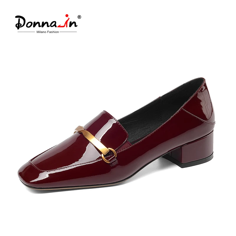 

Donna-in/Новинка 2021 года; Модная обувь из натуральной кожи с металлическим украшением; Женские туфли-лодочки; Повседневные весенние женские лоф...