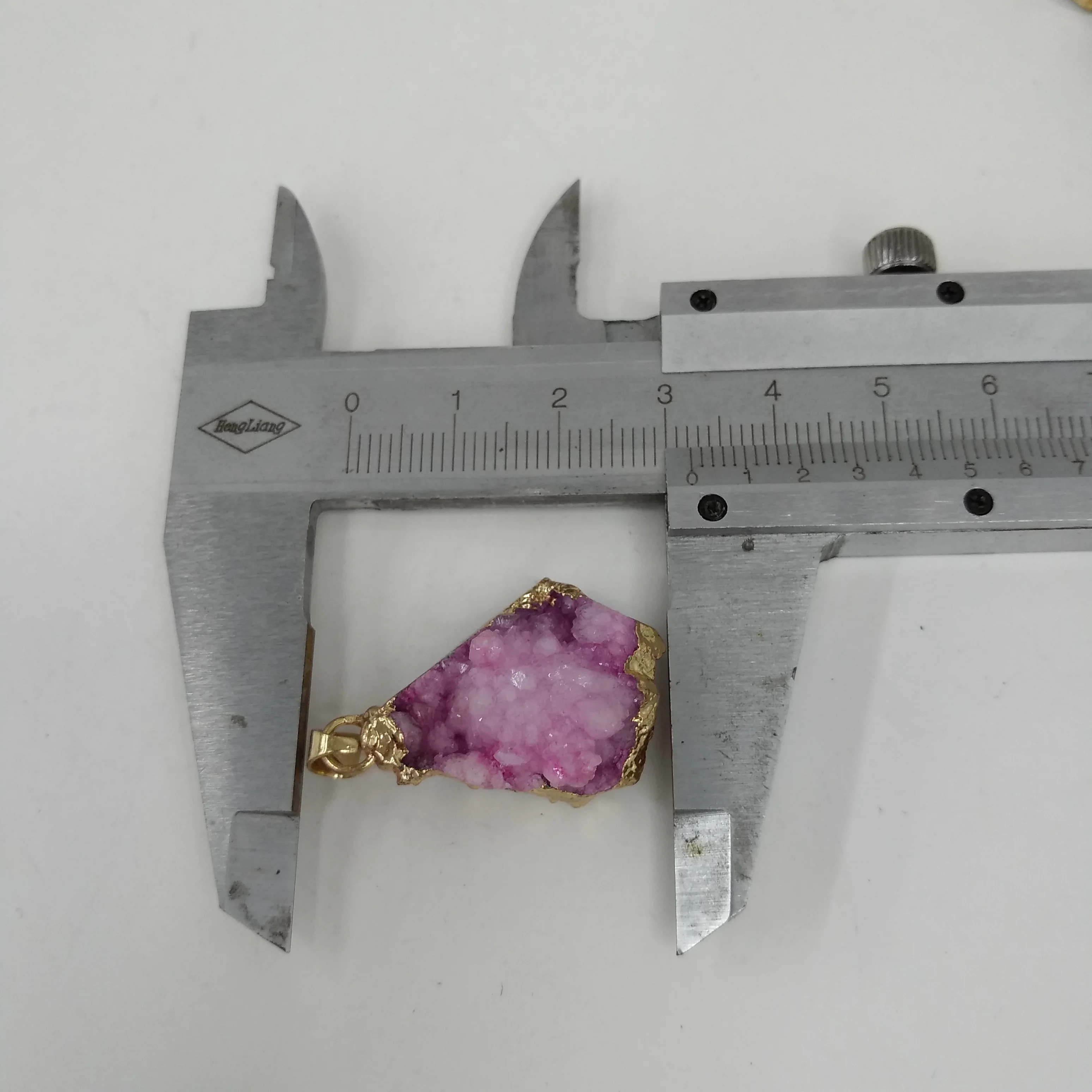 

Irregular Pendant Natural Agates Stone Charms Trendy Pendants For Making DIY Necklace Jewelry Findings Size 21x32mm