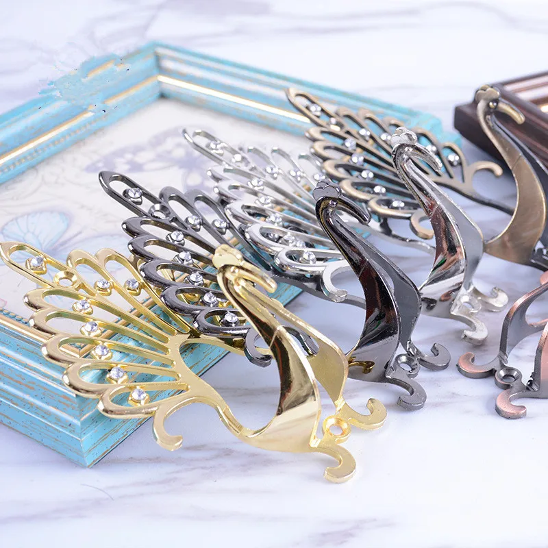 2 шт. крючки для штор с павлином кисточками шапкой вешалкой Аксессуары