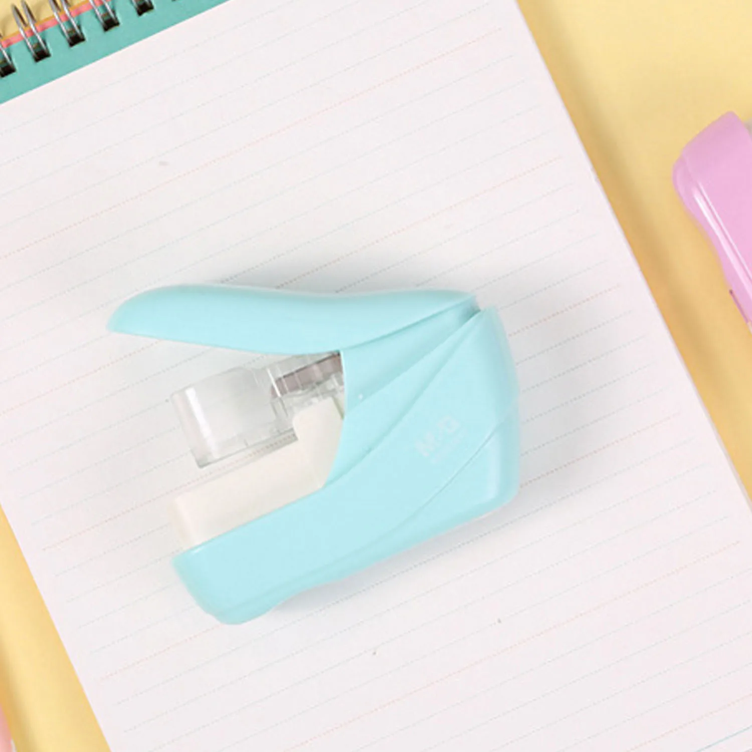 Kawaii Мини Милая Бумага для защиты окружающей среды клиновидный штапель без скоб