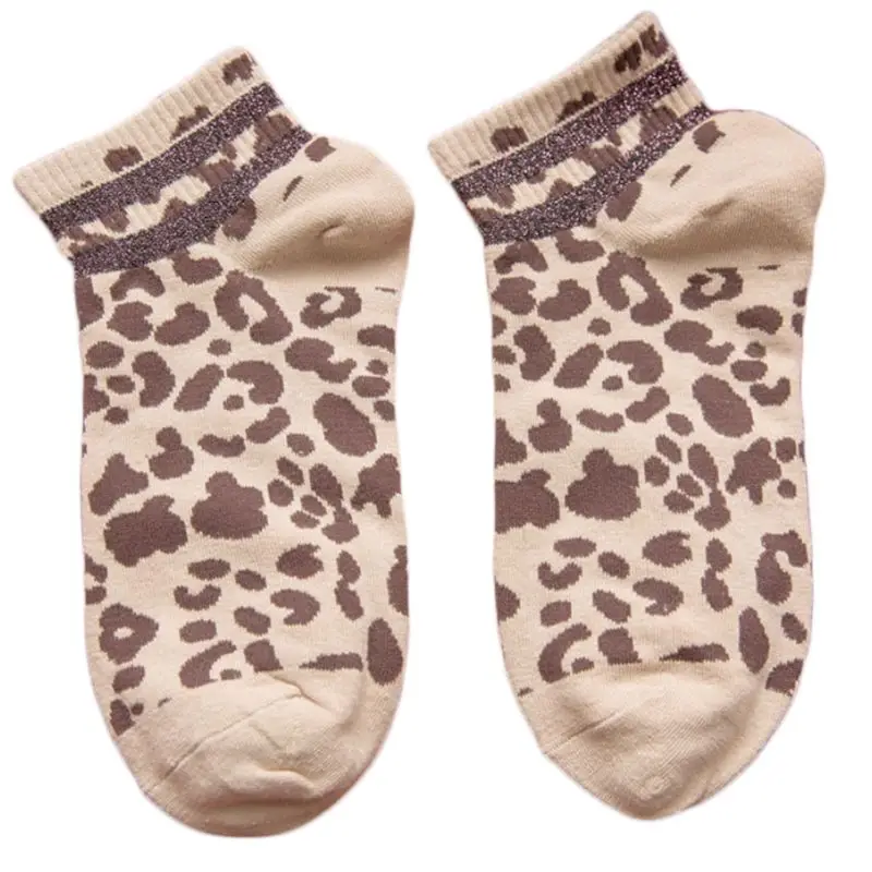 Light Beige Женские хлопковые короткие носки Харадзюку до лодыжки с отделкой в рубчик, блестящие двухполосные носки с леопардовым принтом - Цвет: Light Beige