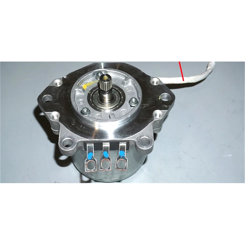 Низкоскоростной бесщеточный двигатель для самодельного толкателя 600 Вт 12 В 2300