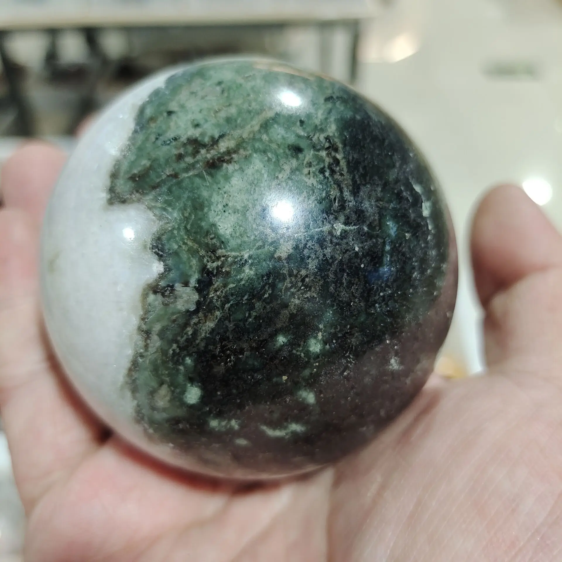 

1pcs 6-7cm natural Tai Chi ball massage hand massage massage health massage home decorate gift