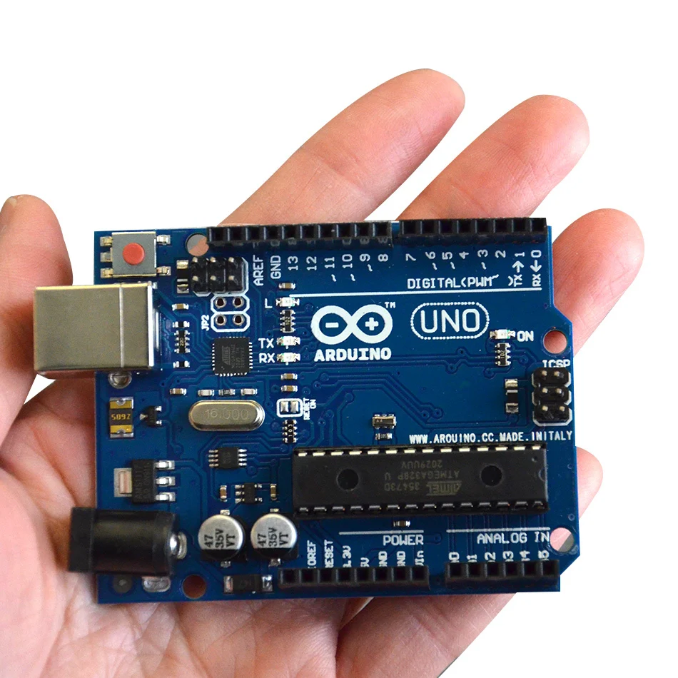Официальная коробка UNO R3 ATMEGA16U2 + чип MEGA328P для платы разработки Arduino UNO R3 + USB-кабель
