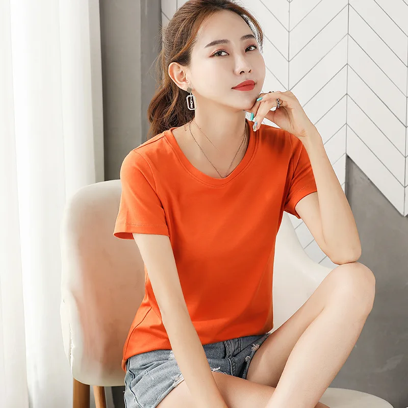 Модная женская футболка серая с коротким рукавом и v-образным вырезом белая