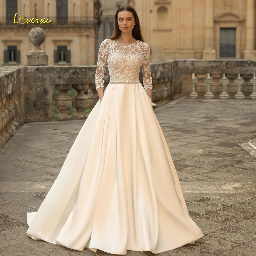 

Loverxu Three Quarter Matte Satin Princess Wedding Dresses 2021 Luxury Backless Appliques Court Train A Line Vintage Bridal Gown