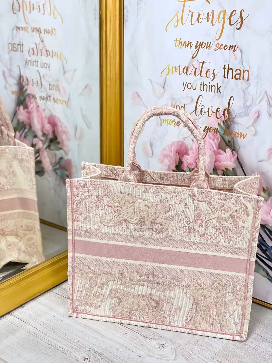 

Embroidery Book Tote Bags for Women 2021Top Designer Luxury Handbags Lady's New Fashion Purse High Quality Shopping Bag