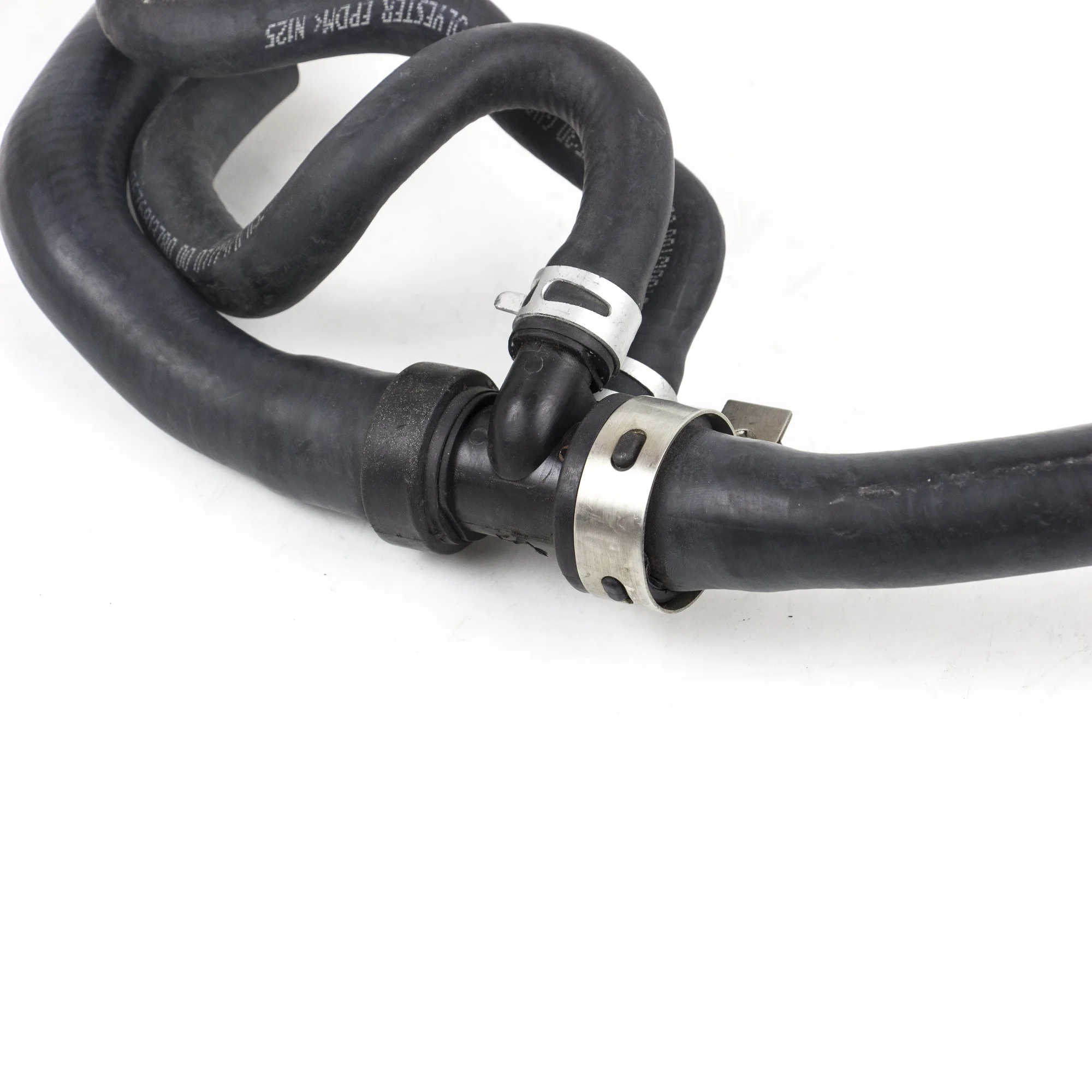 

Radiator Outlet Pipe Joint Hose 9801763680 For Dongfeng Peugeot 508 Citroen C5 Downstream Pipe C6 1.6T Free Shipping