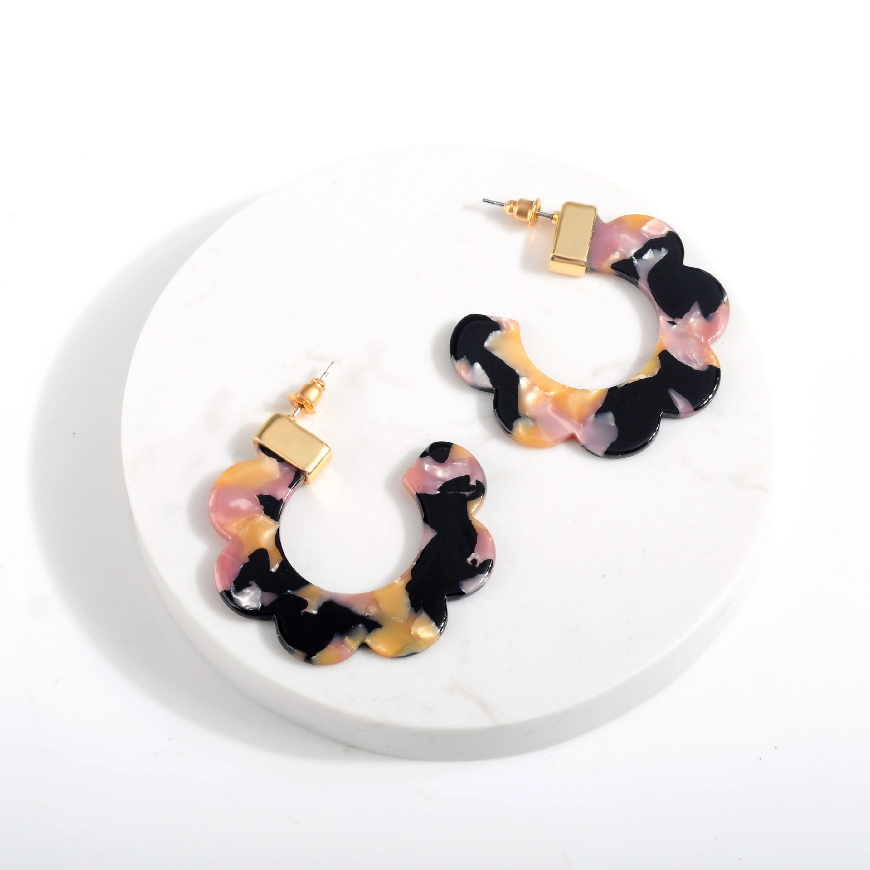 Женские акриловые серьги кольца большие массивные круглые из ацетатной смолы