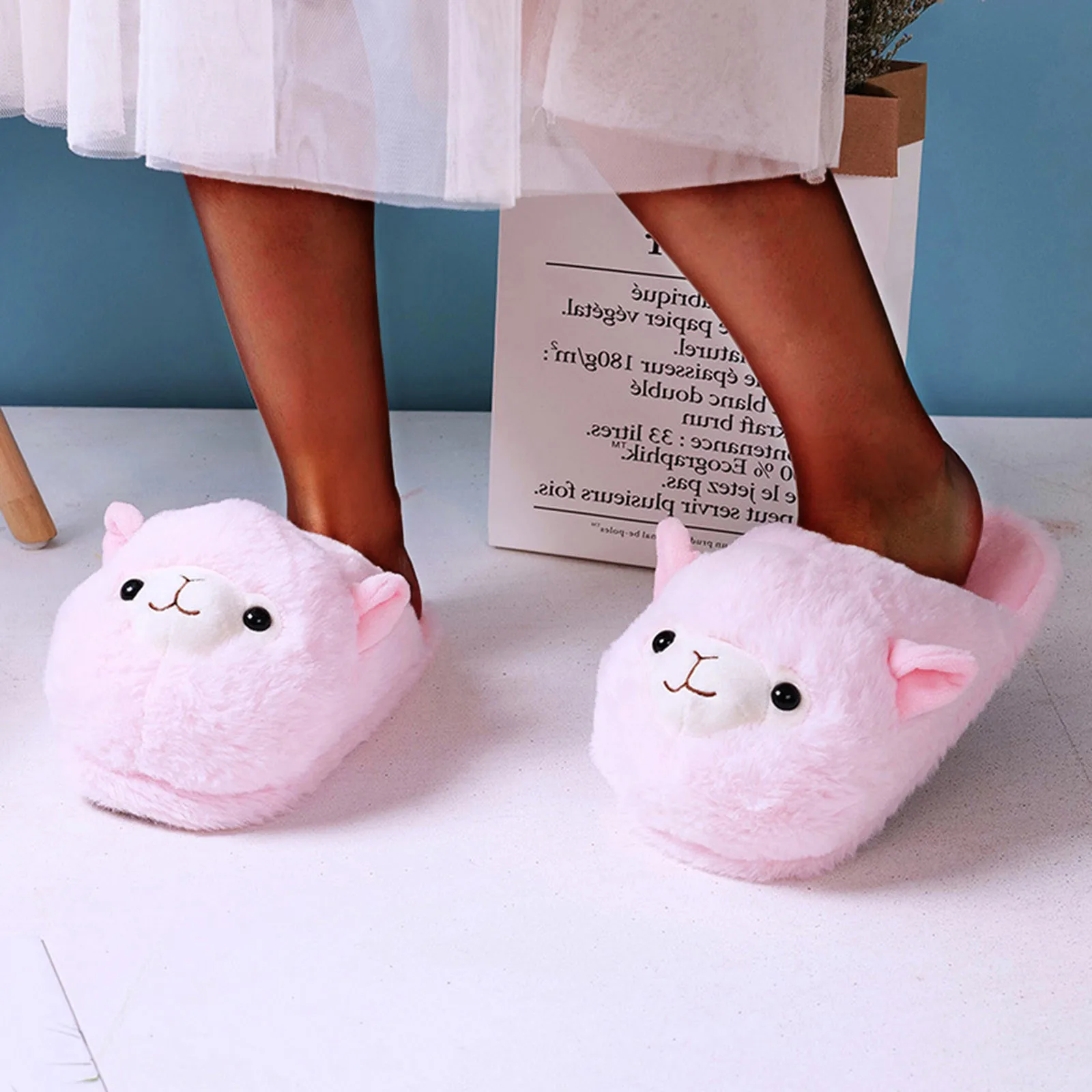 

Lovely Women's Fuzzy Slippers Funny Cartoon House Women Slippers Winter Warm Plush Parent-Child Floor Slides Indoor Girls Slides