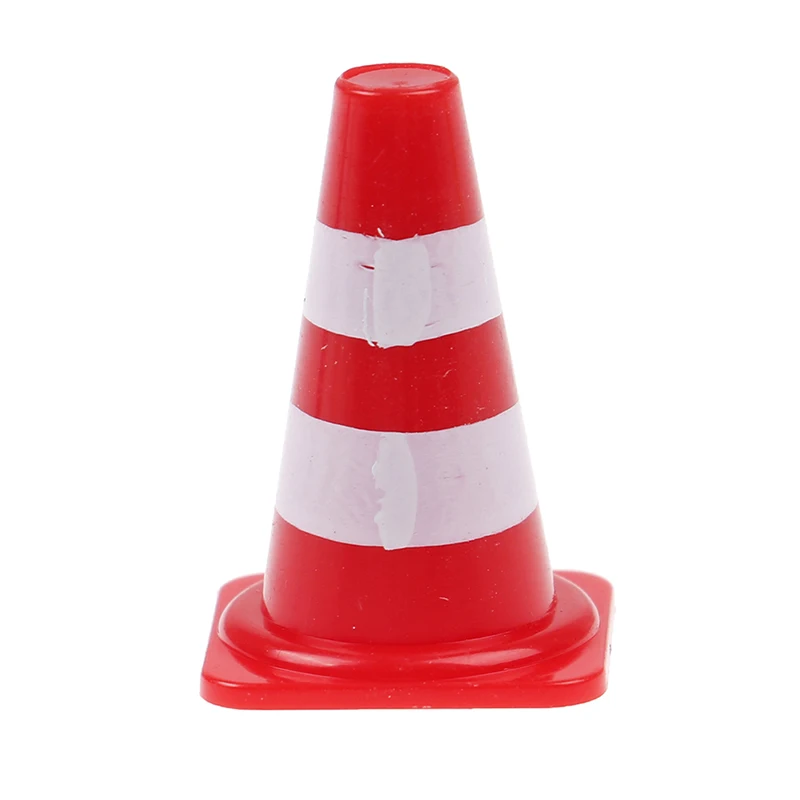 

4pcs/set 1:12 Dollhouse miniature the scene of road construction outdoor