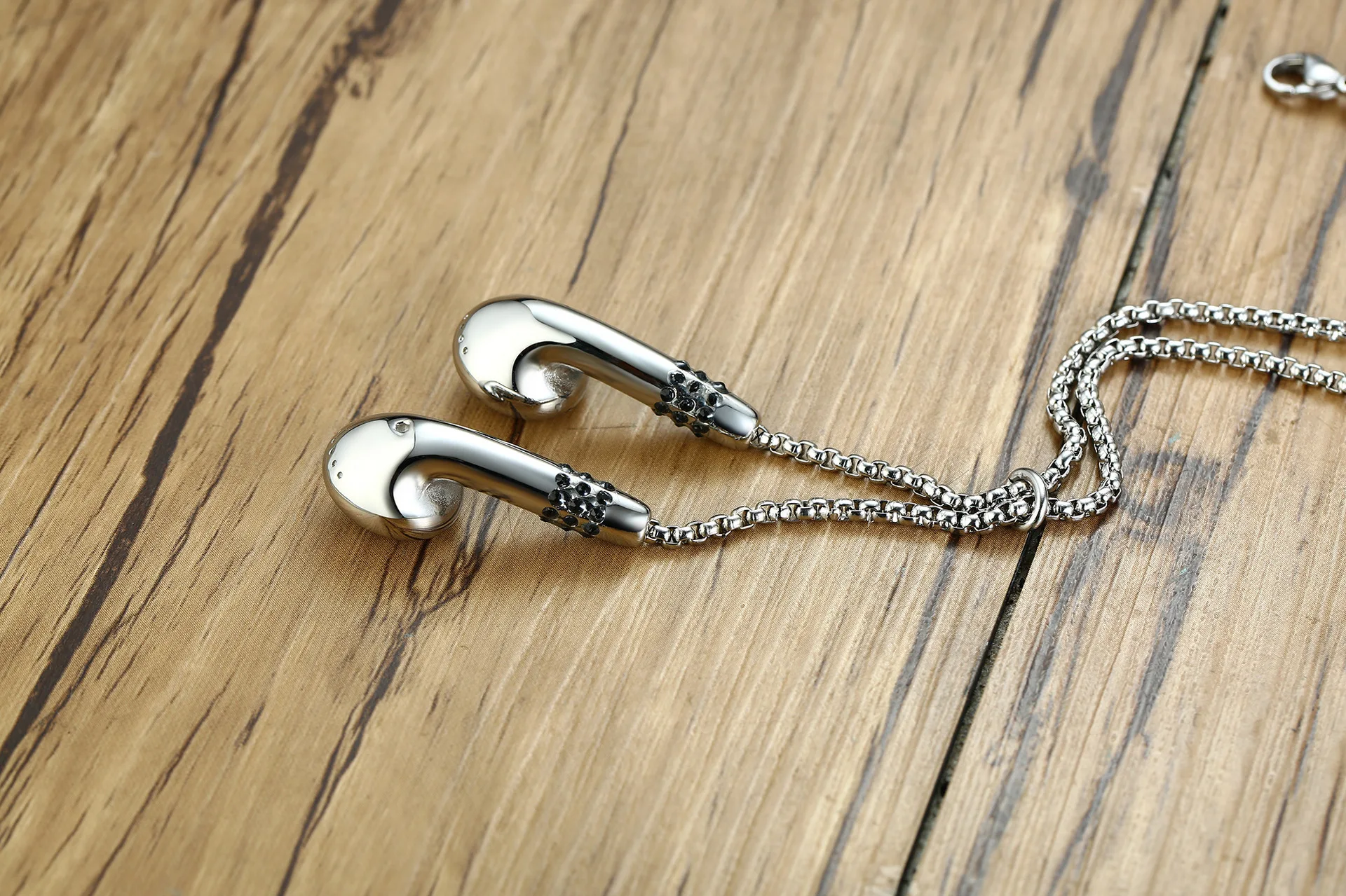

FXM GBB6 stainless steel necklace hot sell top quality single women 36mm Musical Instruments gift women jewelry