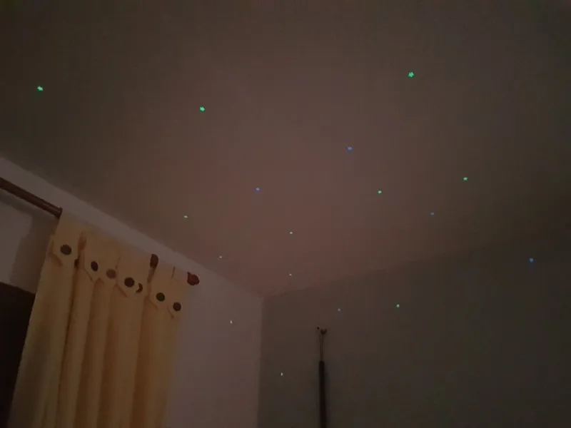 Светящиеся Настенные наклейки для детских комнат Diy украшения флуоресцентные светится в темноте домашний Декор наклейки, звезды/круги/сердца
