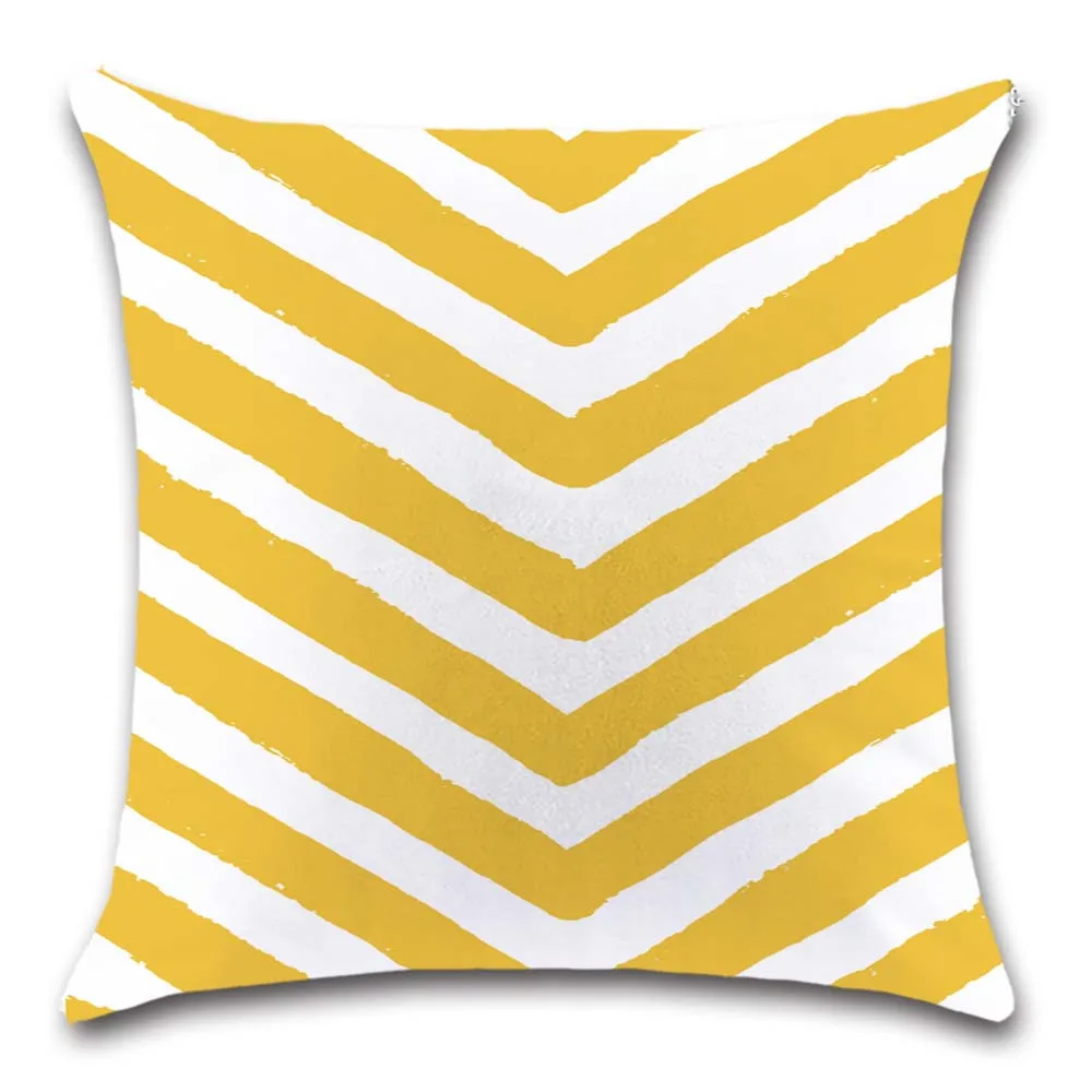 Наволочка с разноцветным рисунком в красно-синюю полоску белыми волнами