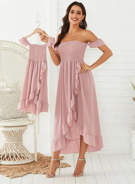 Mother and Daughter Matching Dress 2021 Summer Family Clothes Off Shoulder Short Sleeve Ruffle Dress Mommy and Me Dress Outfits 1