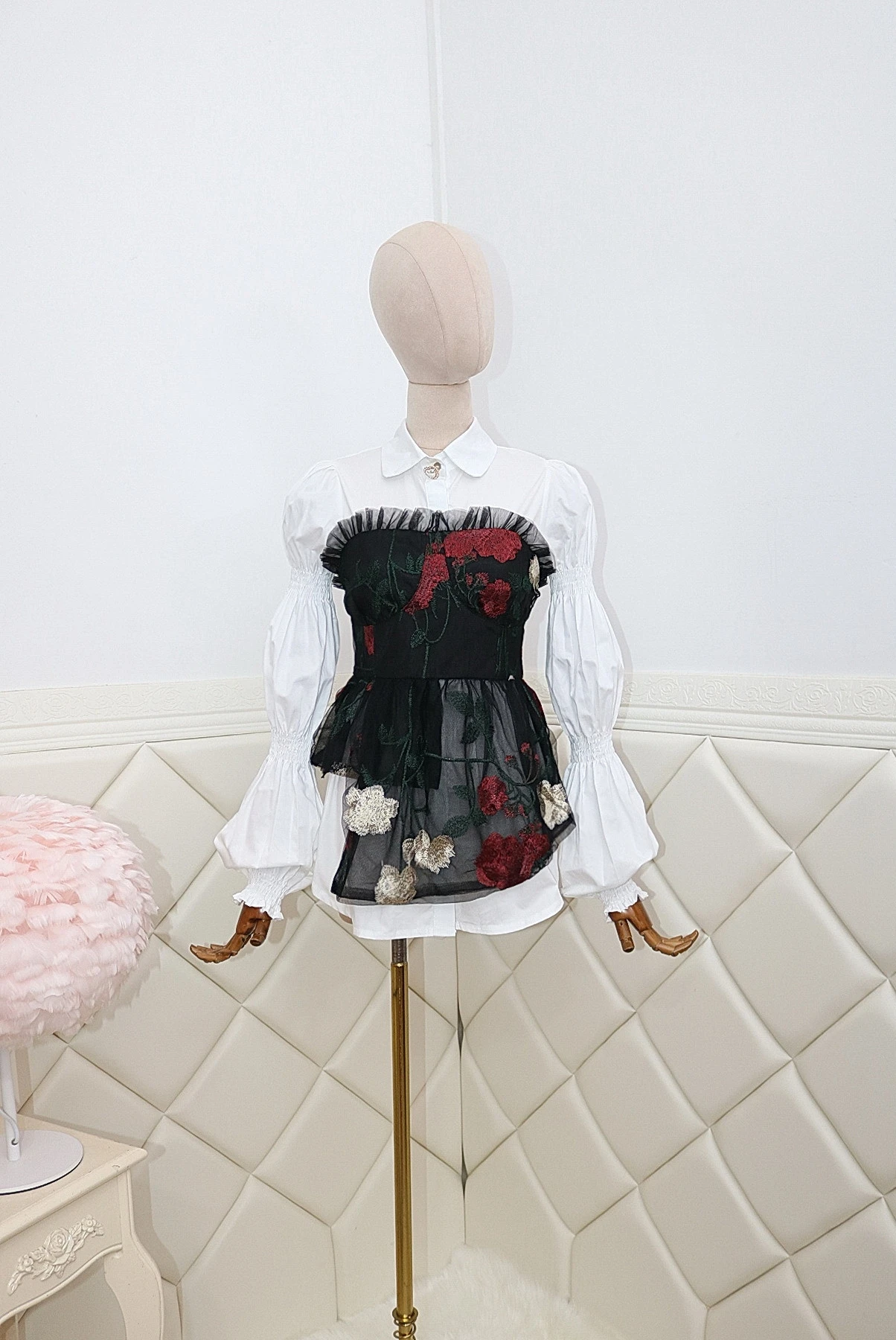 

2020 Autumn New Arrival Long Sleeve Lace Faked 2 Piece Blouse Top