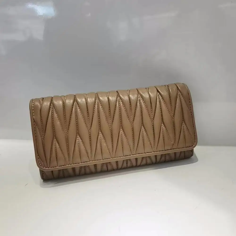 

free shipping 2020 the new style fashion pleated genuine leather sheepskin women wallet 5 color 20cm