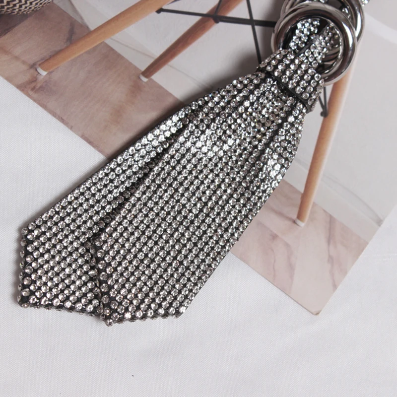 Женское длинное ожерелье EAM с разрезом и стразы весна-лето 2021 | Украшения