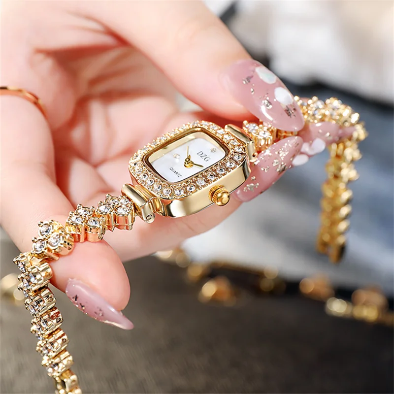 

XIIVIIX Small Square Watch Women Casual Quartz Watches Luxury Design Diamond Wristwatch Ladies Clocks Relogio Feminino