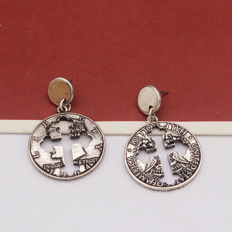 Модные детали в готическом стиле круглые серьги гвоздики форме монеты