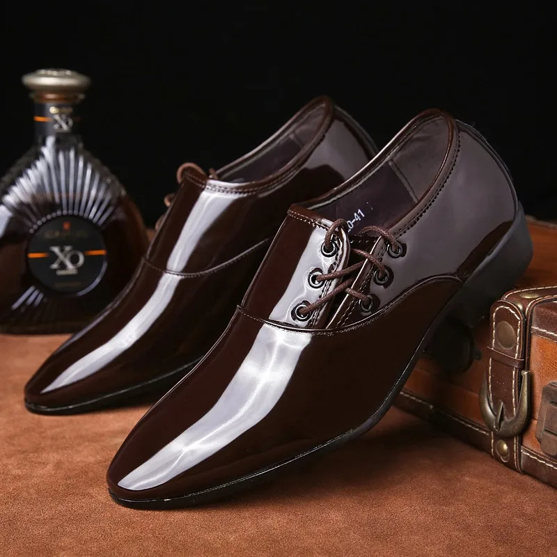 

Mens Shoes Non-leather Classic Low Cut Patent Leather High Luxury Italian Style Fashion Korean Business 2021Summer Wedding 38-48