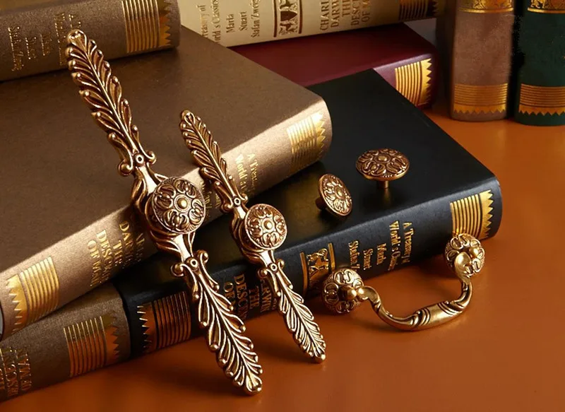 Потрепанный шикарный комод ручки латунные Цветочные винтажные Ящики для кухни в