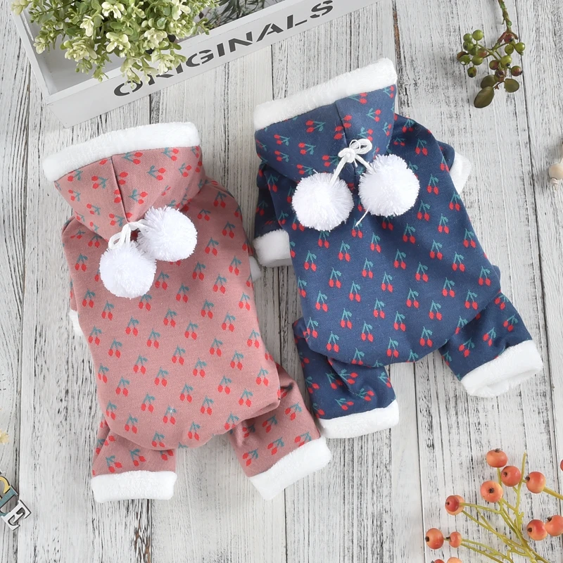 

Спортивный костюм с принтом вишни, теплый зимний комбинезон с капюшоном для домашних питомцев, с симпатичной шапкой-мячом, костюм чихуахуа, ...