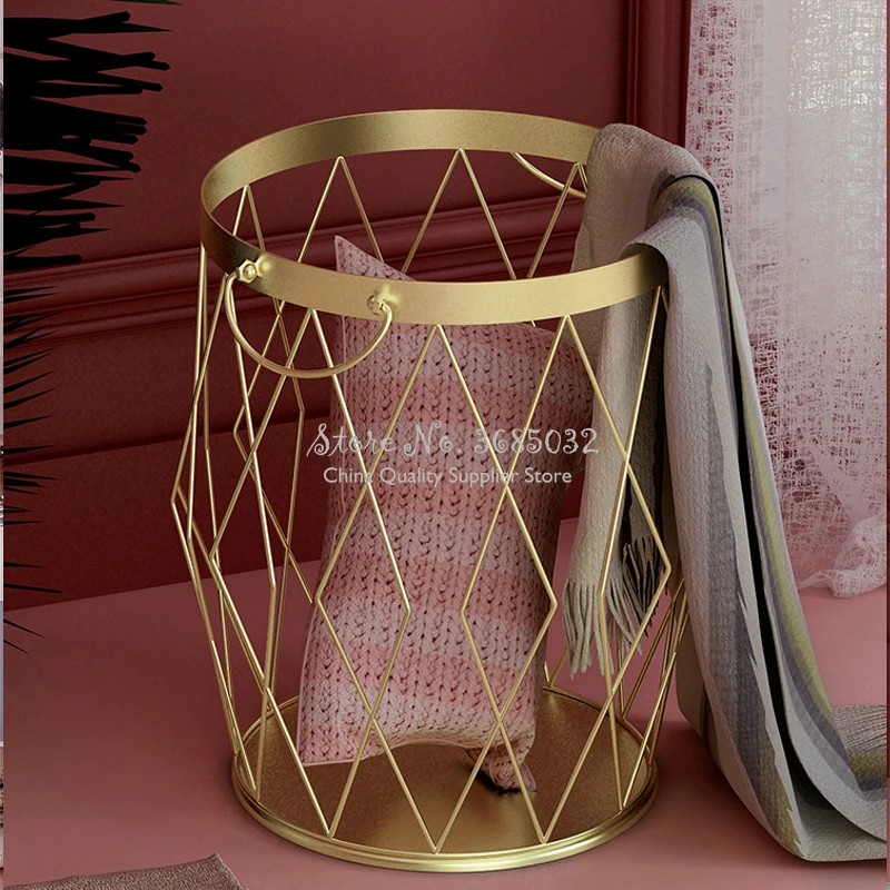 Модный металлический золотой цвет для хранения грязной одежды с ручкой колеса