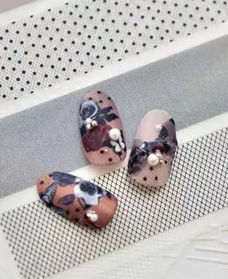 

DIY 3D Plaid Dry Nail Stickers Back Adhesive Glue Nail Decals Women Girls Gifts Fashion Nail Art Nail Manicure