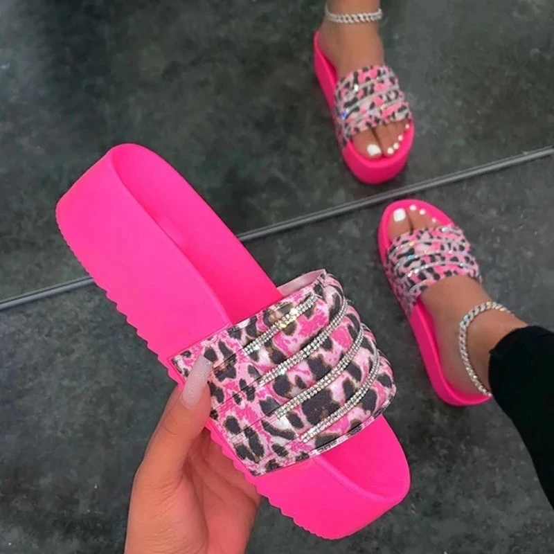 

2021 Summer Women Rhinestone Platform Slippers Wedge Sandals Beach Slippers Women's Slippers Fashion Casual Loafer dropshipping