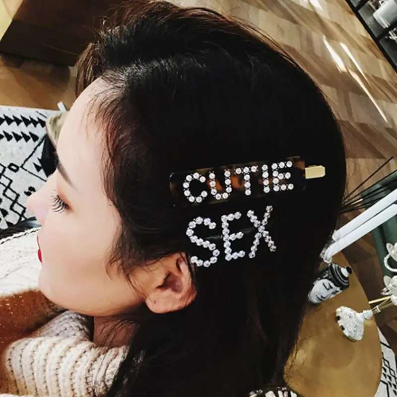 

Women Korean Style Metal Alloy Hairgrip Geometric Rectangle Shape Vintage Duckbill Hair Clip Glitter Rhinestone Letters Retro